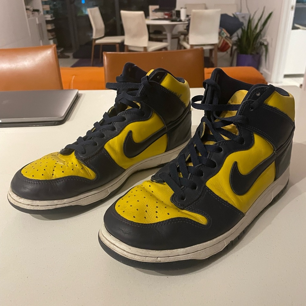 NIKE DUNK HIGH MICHIGAN